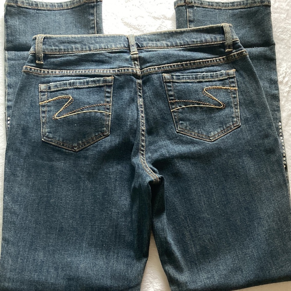 TINT Jeans - Picture 5 of 5